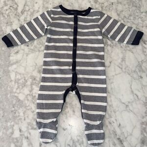 Coccoli Striped Gray, White & Blue Footie